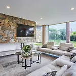 Villa Calanque, *
