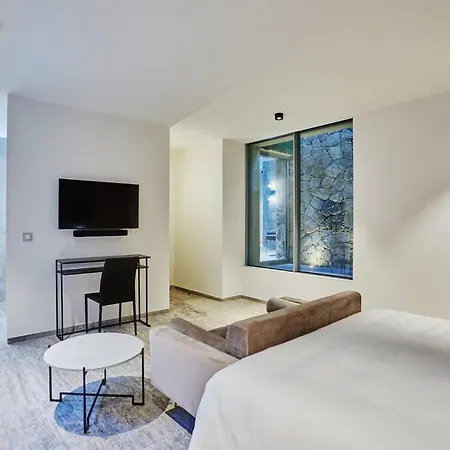 Calanque, Villa Saint-Tropez